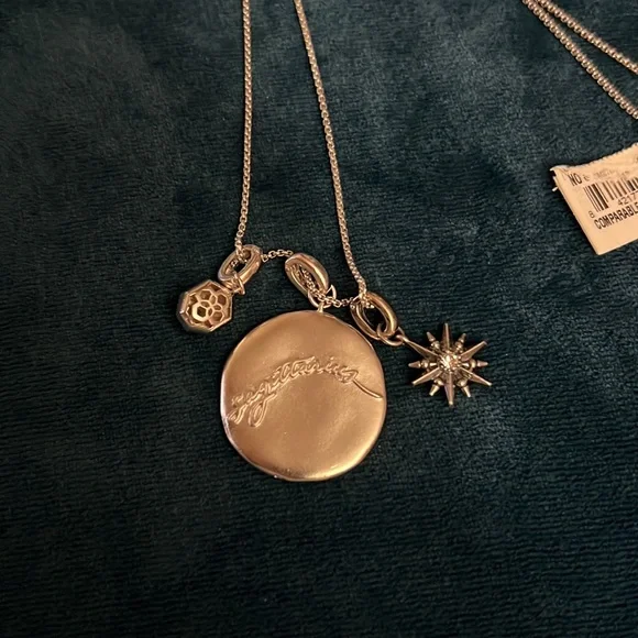 Kendra Scott Rhodium Plated Cancer Charm Necklace - Picture 8 of 8